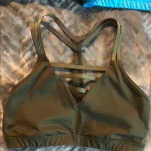 VS sports bra